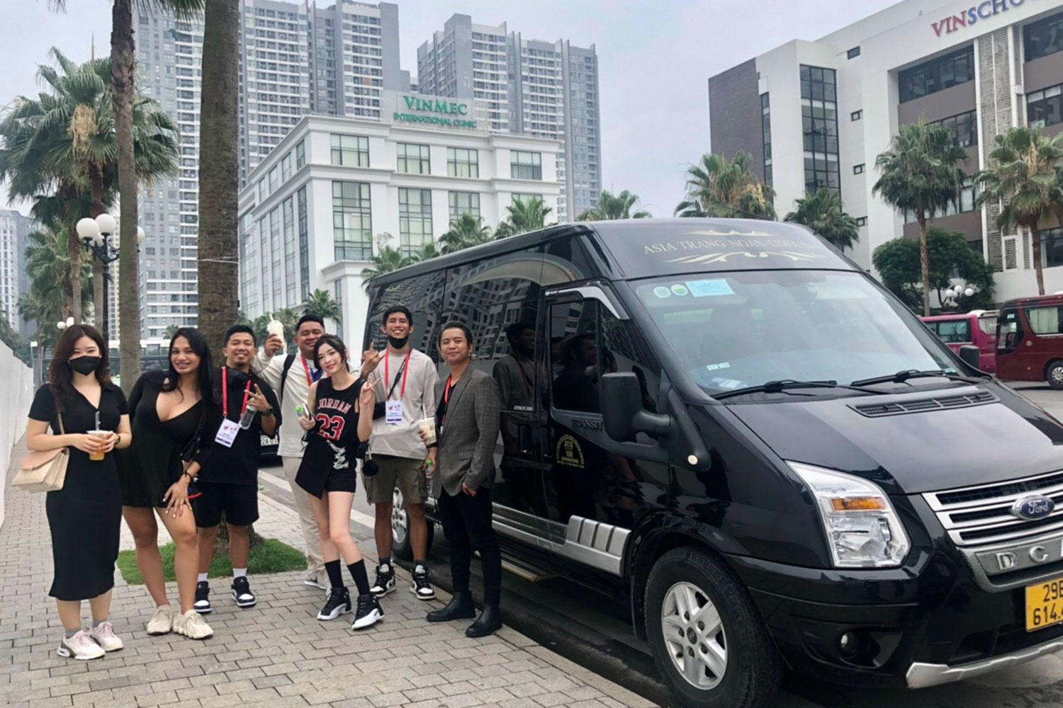 Vé xe limousine Hà Nội - Hạ Long ( nhà xe Green Lion Bus )