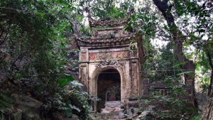 Hà Nội – Chùa Trăm Gian – Chùa Vô Vi – Chùa Trầm – 1 Ngày