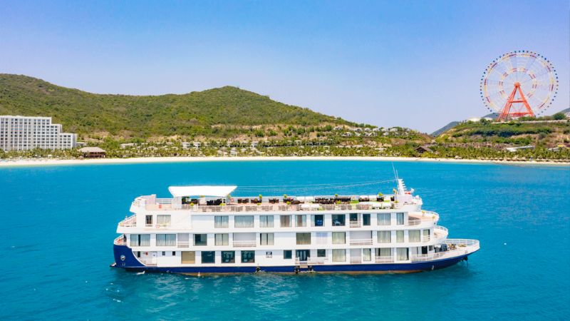 THƯỞNG THỨC HOÀNG HÔN  TRÊN VỊNH NHA TRANG